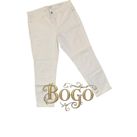 White Denim Jeans - Picture 1 of 6